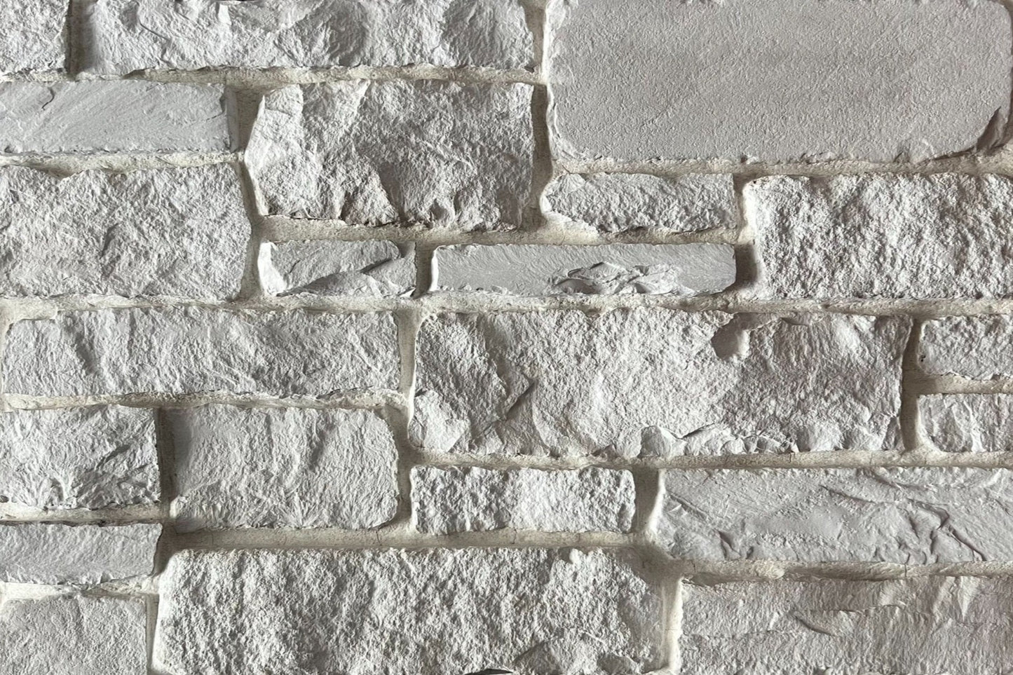 Arctic - Chiseled Edge