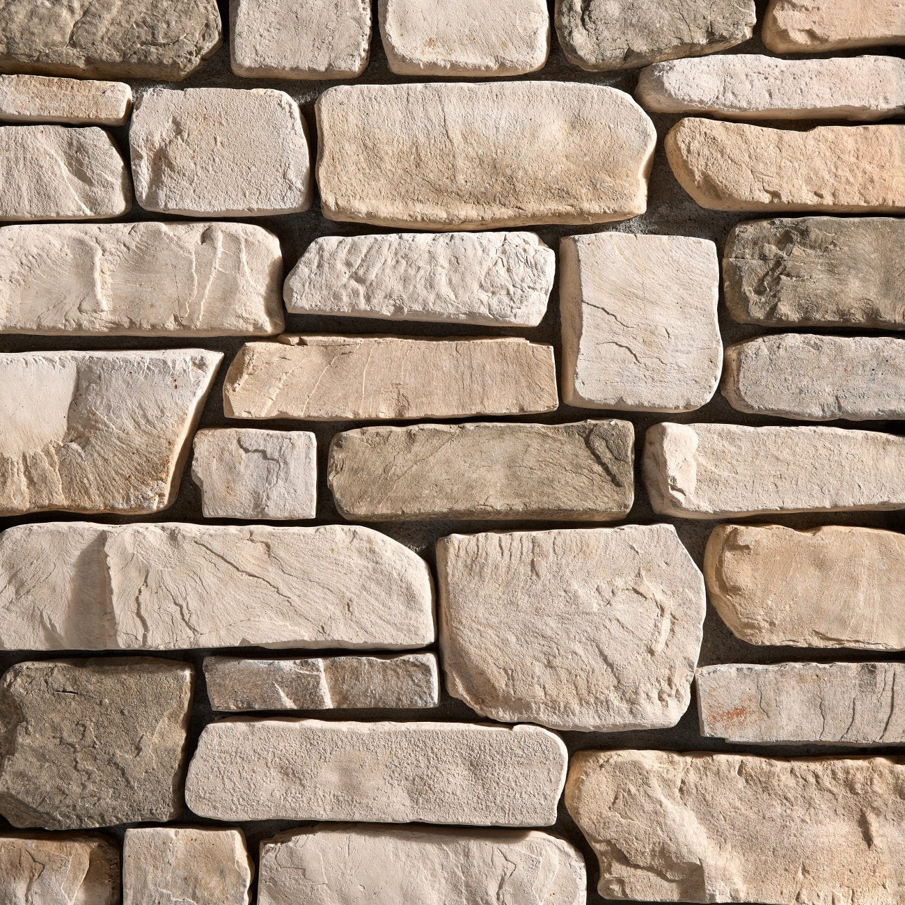 Eldorado Ranchers Ridge Fieldledge stone veneer with warm earth tones and rugged, weathered fieldstone texture