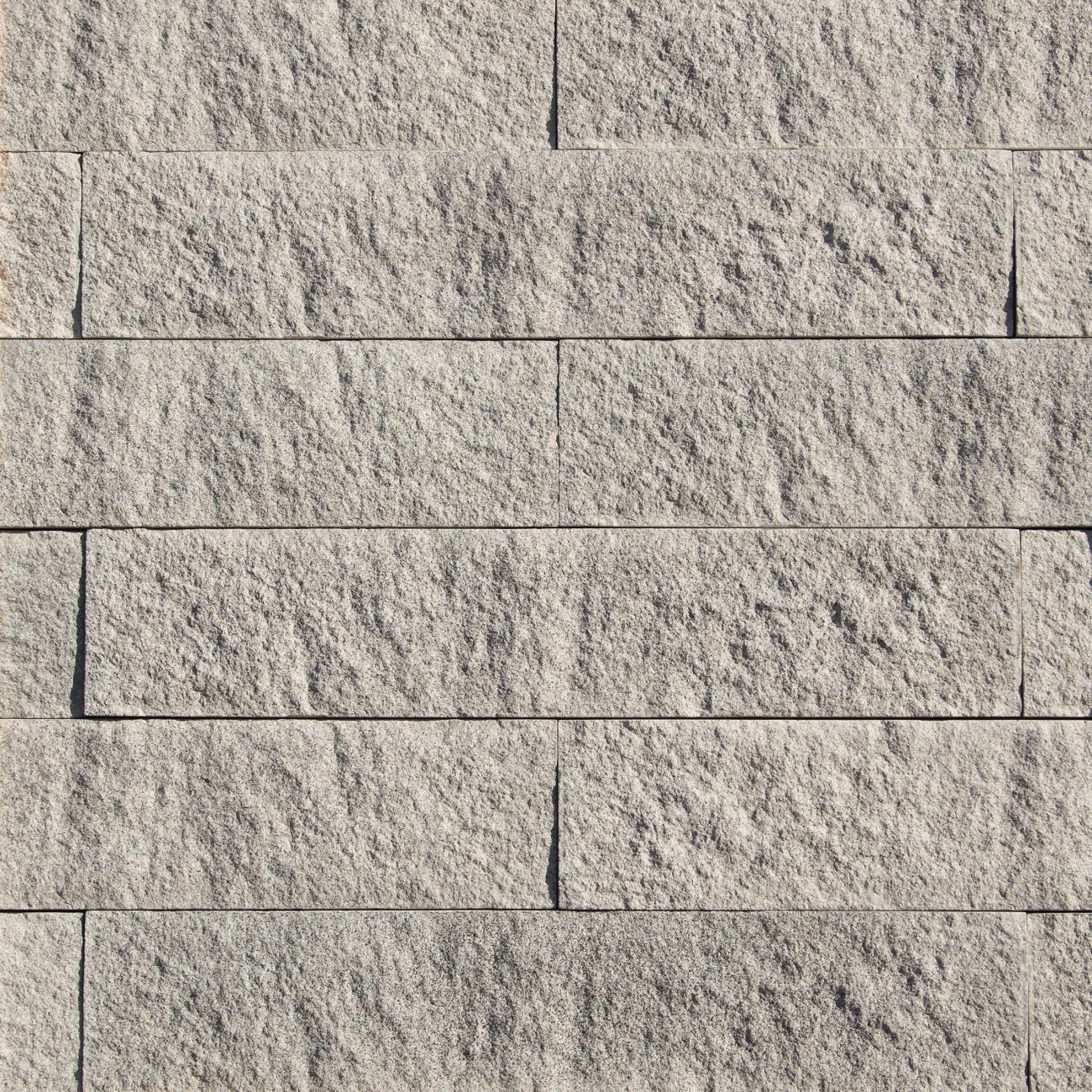 Eldorado Southern Peak Vantage30 large stone panels in warm tan, muted brown, and gray tones with subtle texture