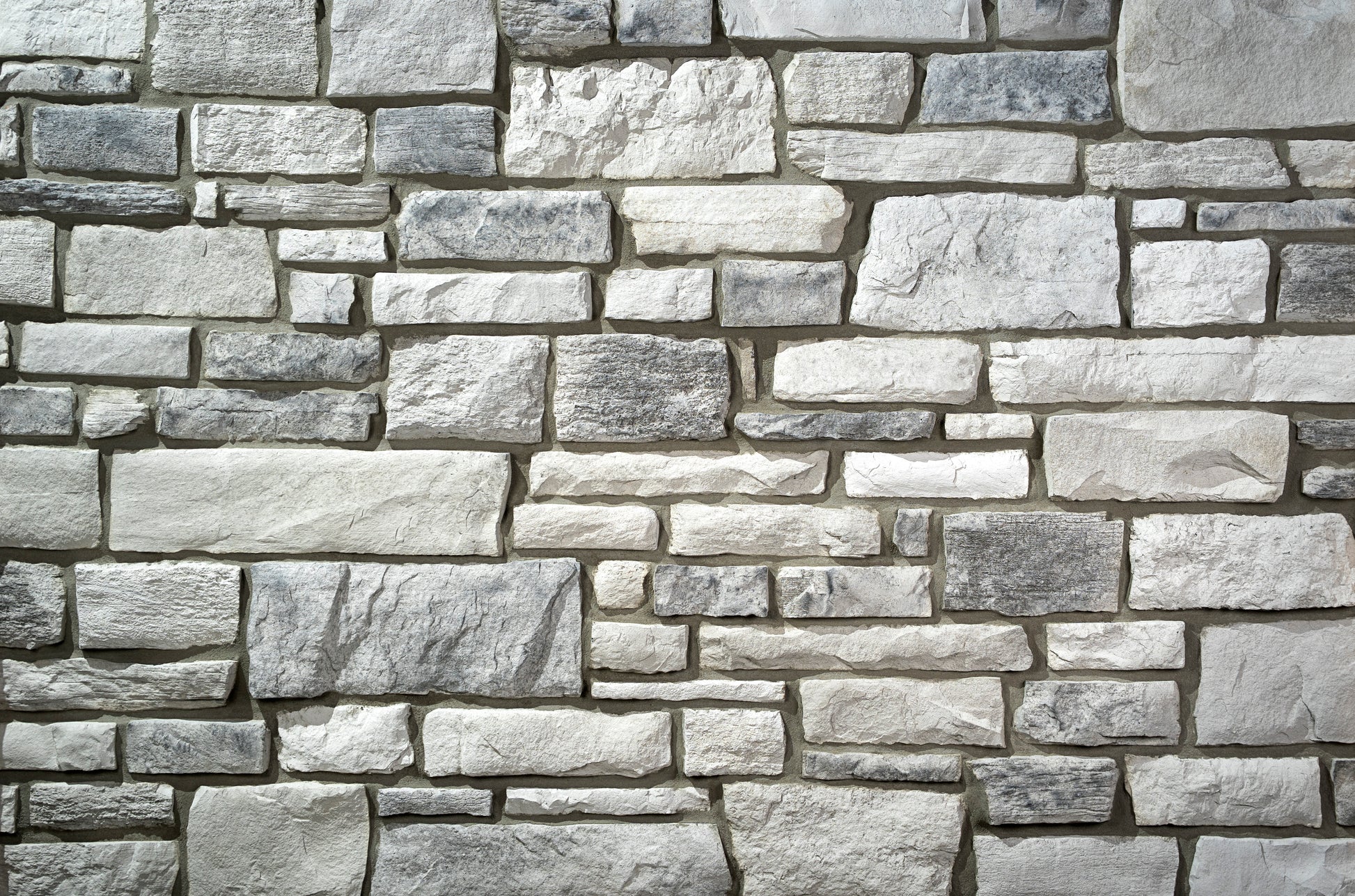 Pattern of stone tiles with a neutral color palette