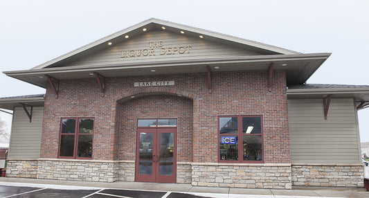 Boulder Creek Stone Essex Used Pattern Brick on a finished retail building exterior