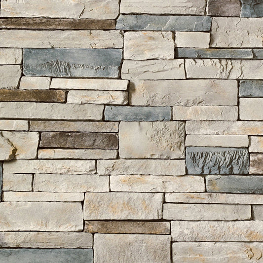 Cultured Stone Echo Ridge Country Ledgestone veneer featuring cool gray tones, layered stacked texture, and rugged natural stone character