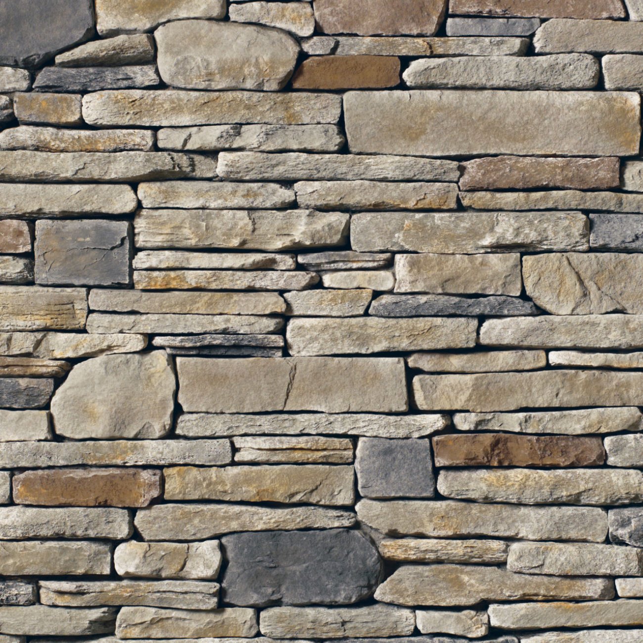 Cultured Stone Echo Ridge Southern Ledgestone veneer featuring soft gray and taupe tones, layered stacked stone texture, and natural stone depth
