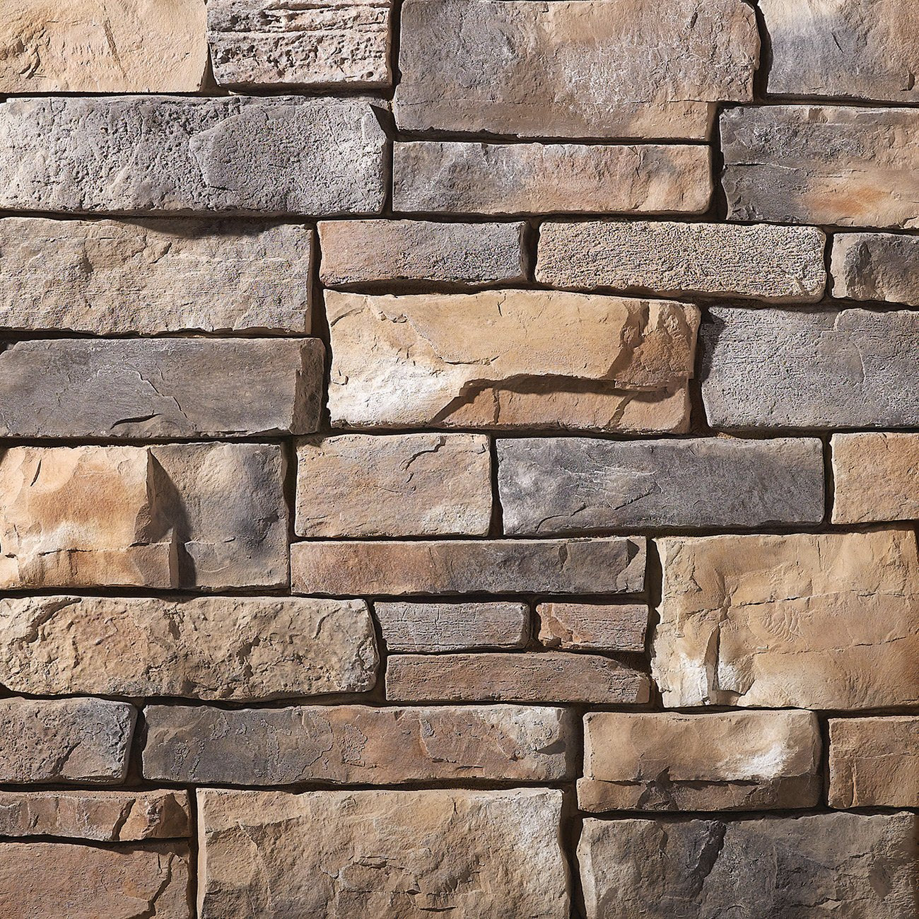 Dutch Quality Sienna Weather Ledge veneer featuring warm sienna and brown tones, weathered layered texture, and rugged dimensional ledgestone character.